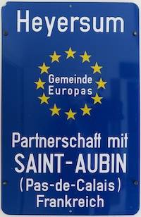 2019-schild-partnerschaft.jpg 2019-schild-partnerschaft.jpg