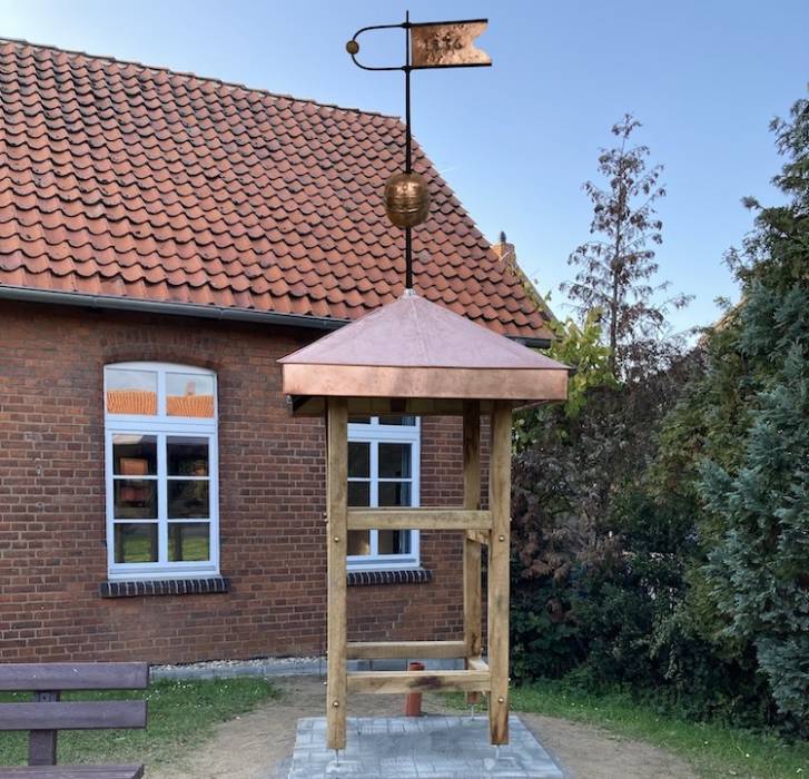 Neuaufstellung Kirchturmspitze Neuaufstellung Kirchturmspitze